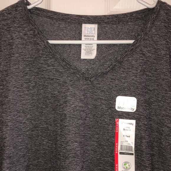 NWT Maternity Fitted Long Sleeve T-Shirt in Grey - Picture 2 of 9